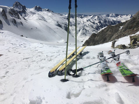 esquí de montaña en pirineos