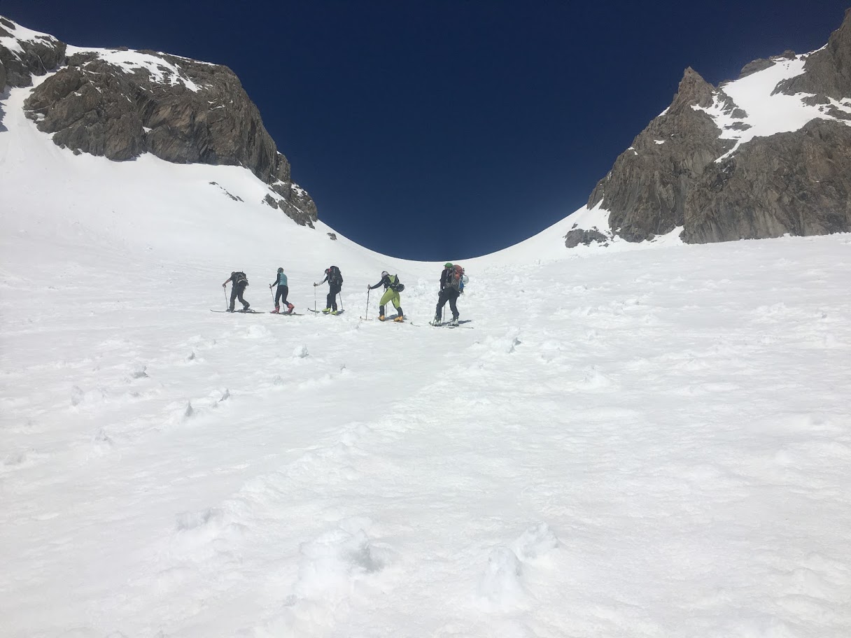 esquí de montaña en pirineos