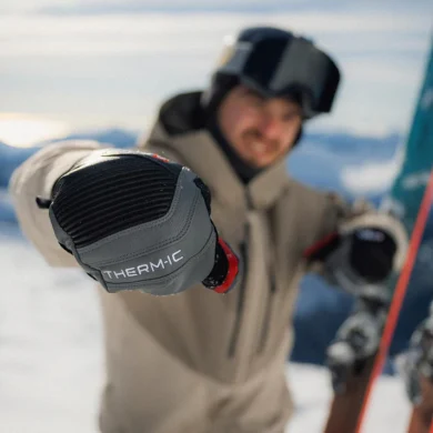 ¿Qué guantes llevar a Sierra Nevada? Seguridad y Protección Térmica 1 Guantes para esquí en sierra nevada